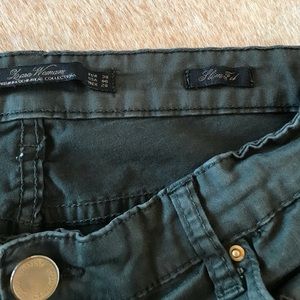 leara woman premium denim collection